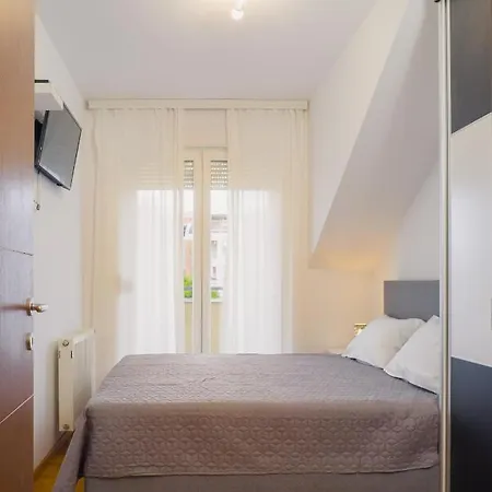 Апартаменты Neo 2 Free Parking *